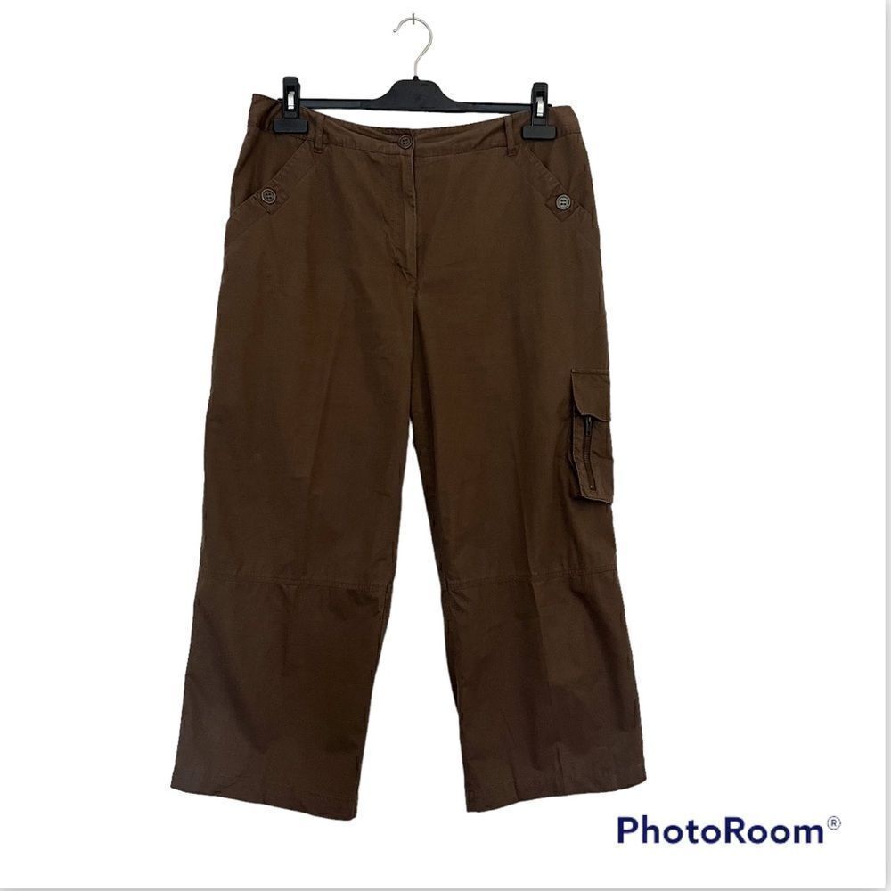 Chico’s Cropped Cargo Pants in Brown Size 2/ US 12